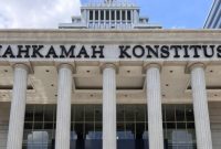 Mahkamah Konstitusi dan Pembelaan Etika: Menjaga Integritas dalam ... Peran Mahkamah Konstitusi Dalam Sistem Hukum